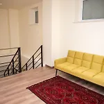 Ora E Vjeter1 לינה וארוחת בוקר