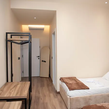 Ora E Vjeter1 住宿加早餐酒店