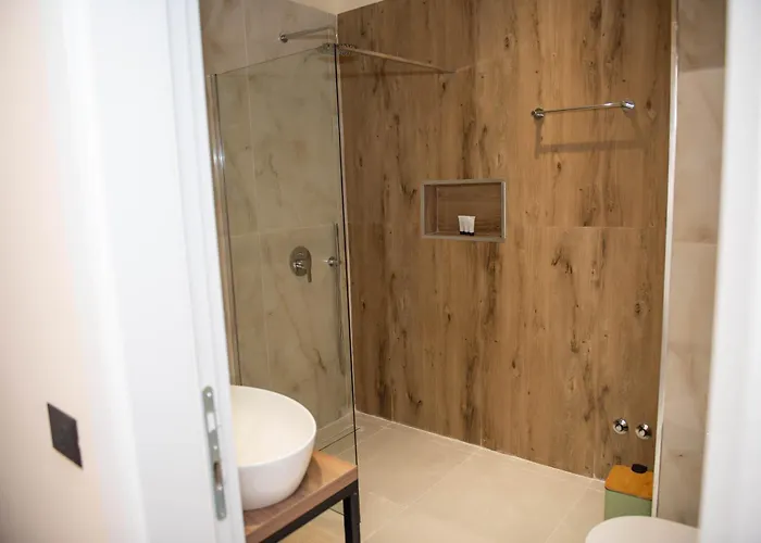 Alojamento de Acomodação e Pequeno-almoço Ora E Vjeter1