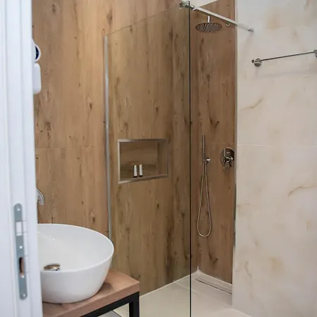 Ora E Vjeter1 Bed & Breakfast